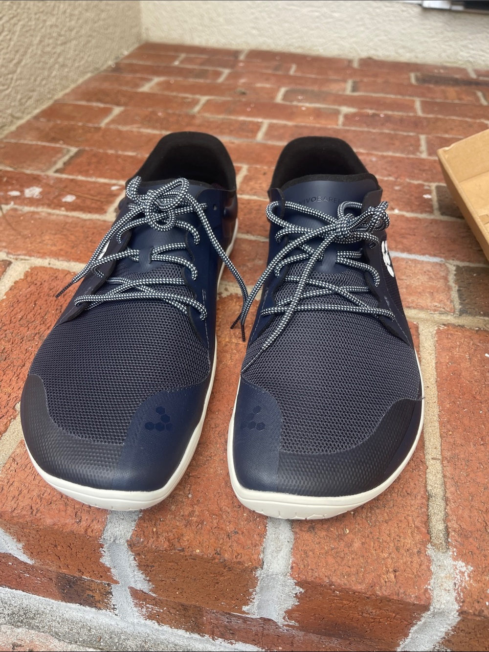 Vivo barefoot Navy Men’s Minimalist Lace-Up Sneakers with White Trim